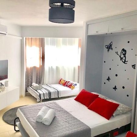 Studio In The Center Of Torremolinos Apartment Ngoại thất bức ảnh