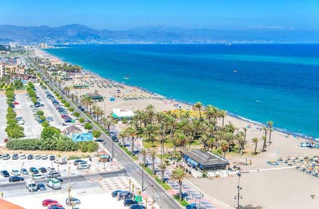 Studio In The Center Of Torremolinos Apartment Ngoại thất bức ảnh