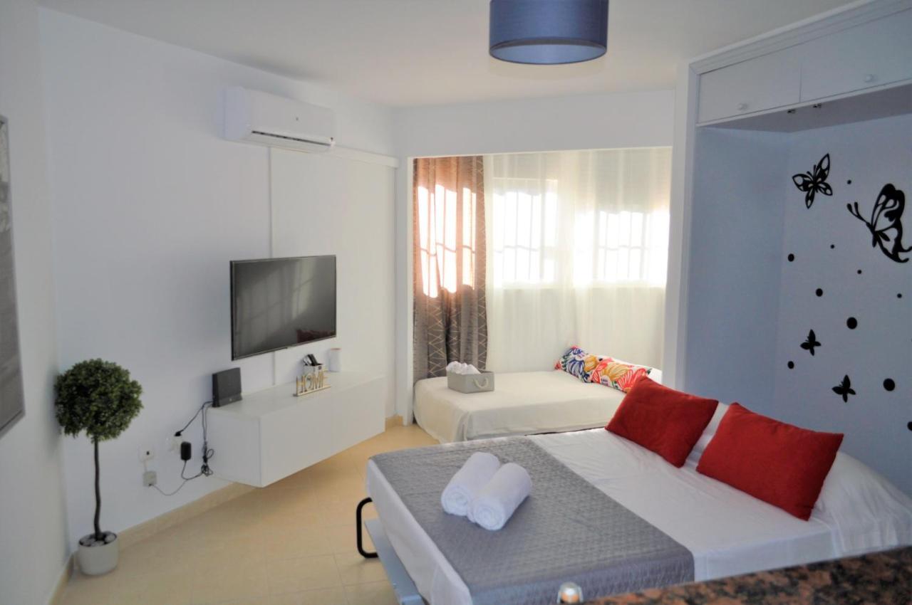 Studio In The Center Of Torremolinos Apartment Ngoại thất bức ảnh